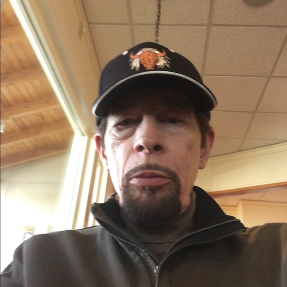 Meet your Posher, Andrew h - Picture 2 of 2